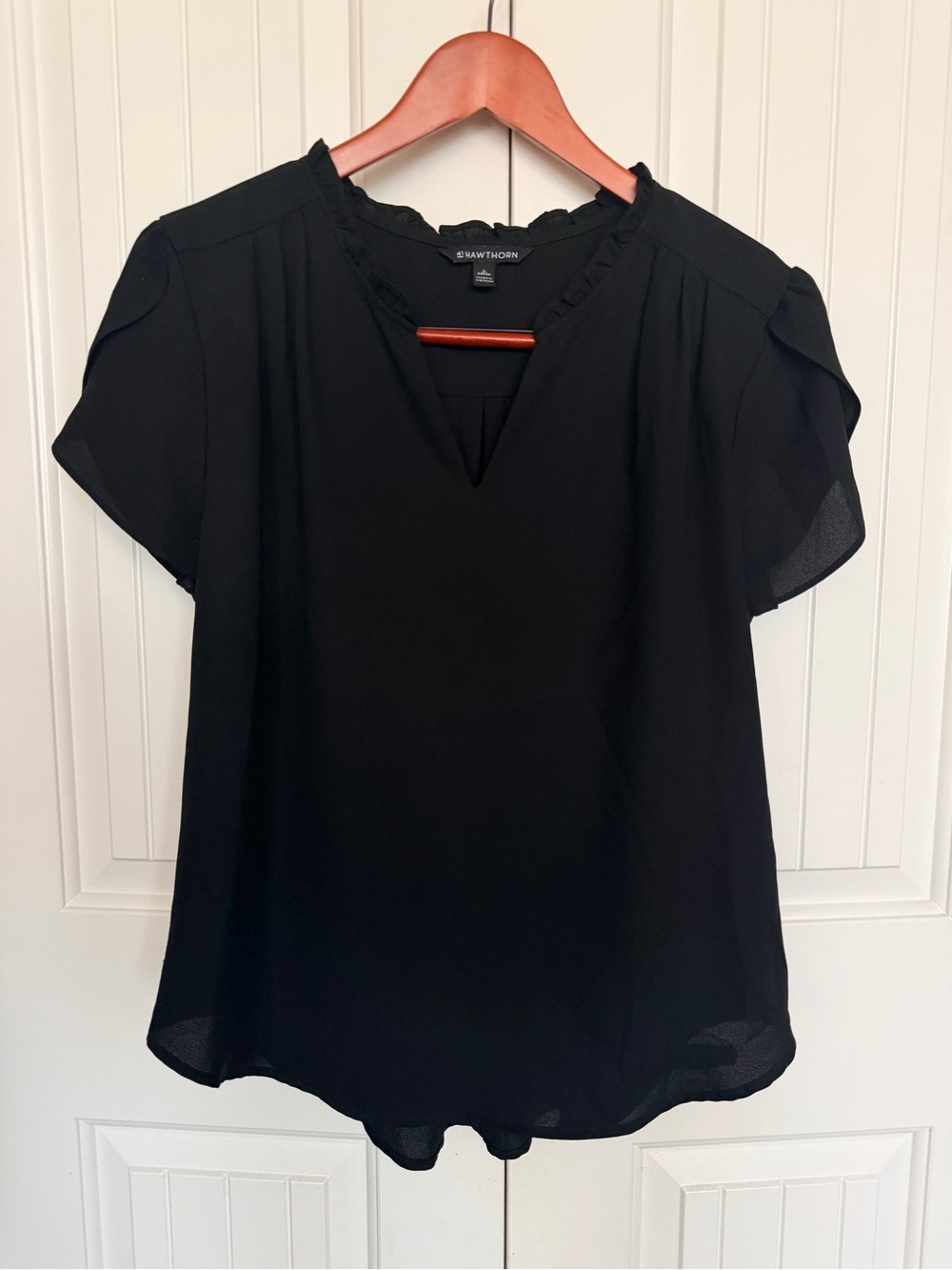 41 Hawthorn Black V-Neck Ruffle Trim Short Sleeve Blouse